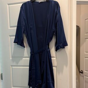 Elegant Navy Blue Women's Robe
